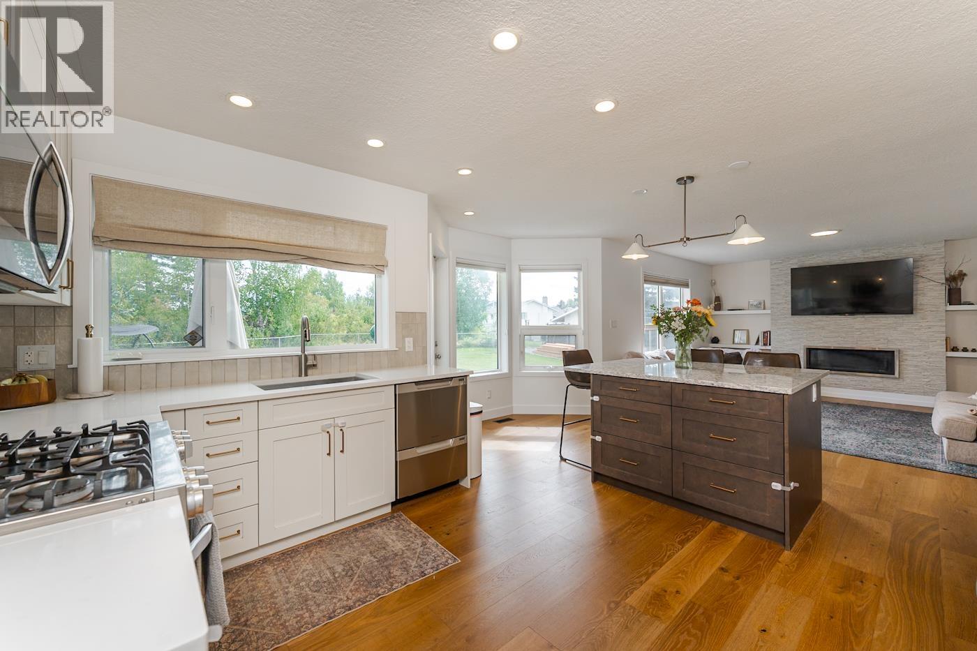 4658 Ryser Court, Prince George, British Columbia  V2M 6X8 - Photo 5 - R3159914