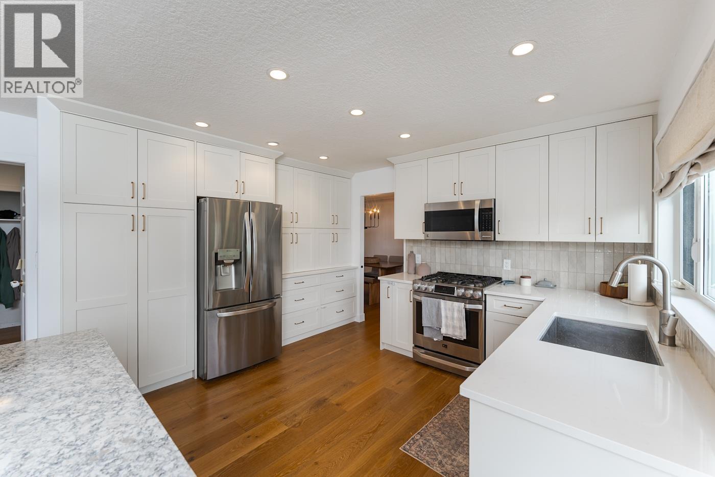 4658 Ryser Court, Prince George, British Columbia  V2M 6X8 - Photo 10 - R3159914