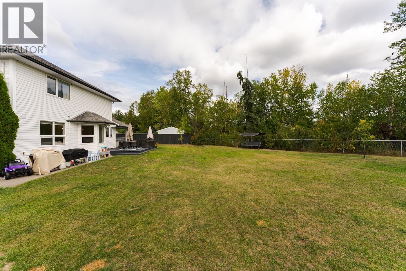 4658 Ryser Court, Prince George, British Columbia  V2M 6X8 - Photo 2 - R3159914