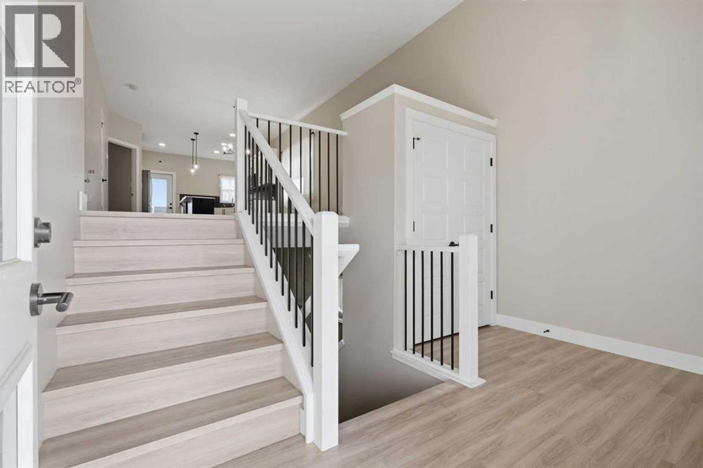 11 Ian Way, Sylvan Lake, Alberta  T4S 0T6 - Photo 6 - A2333628