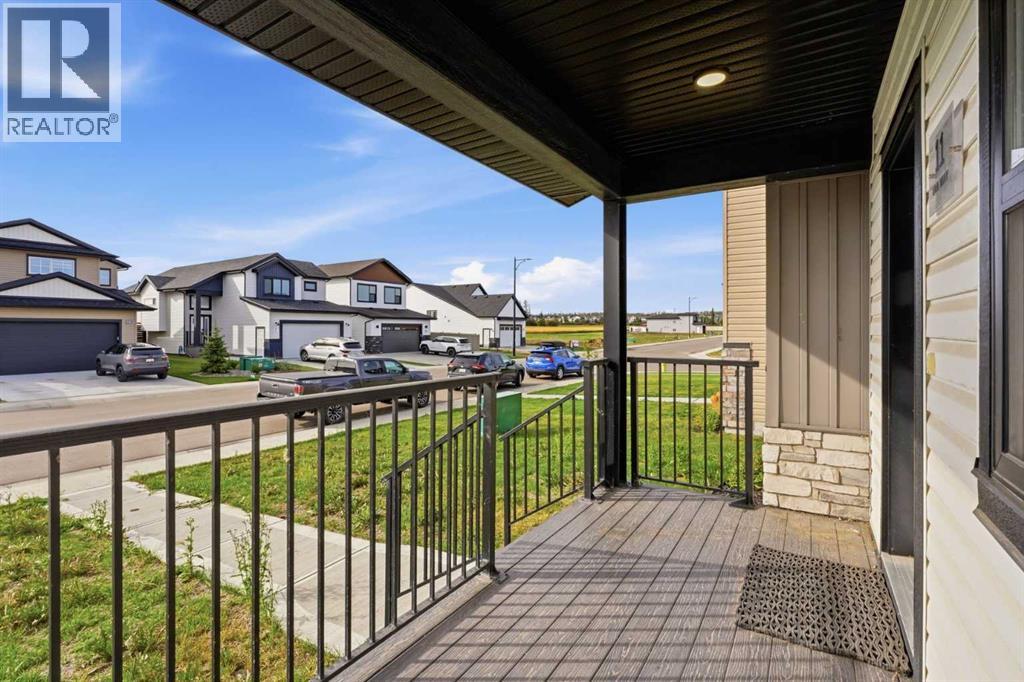 11 Ian Way, Sylvan Lake, Alberta  T4S 0T6 - Photo 5 - A2333628