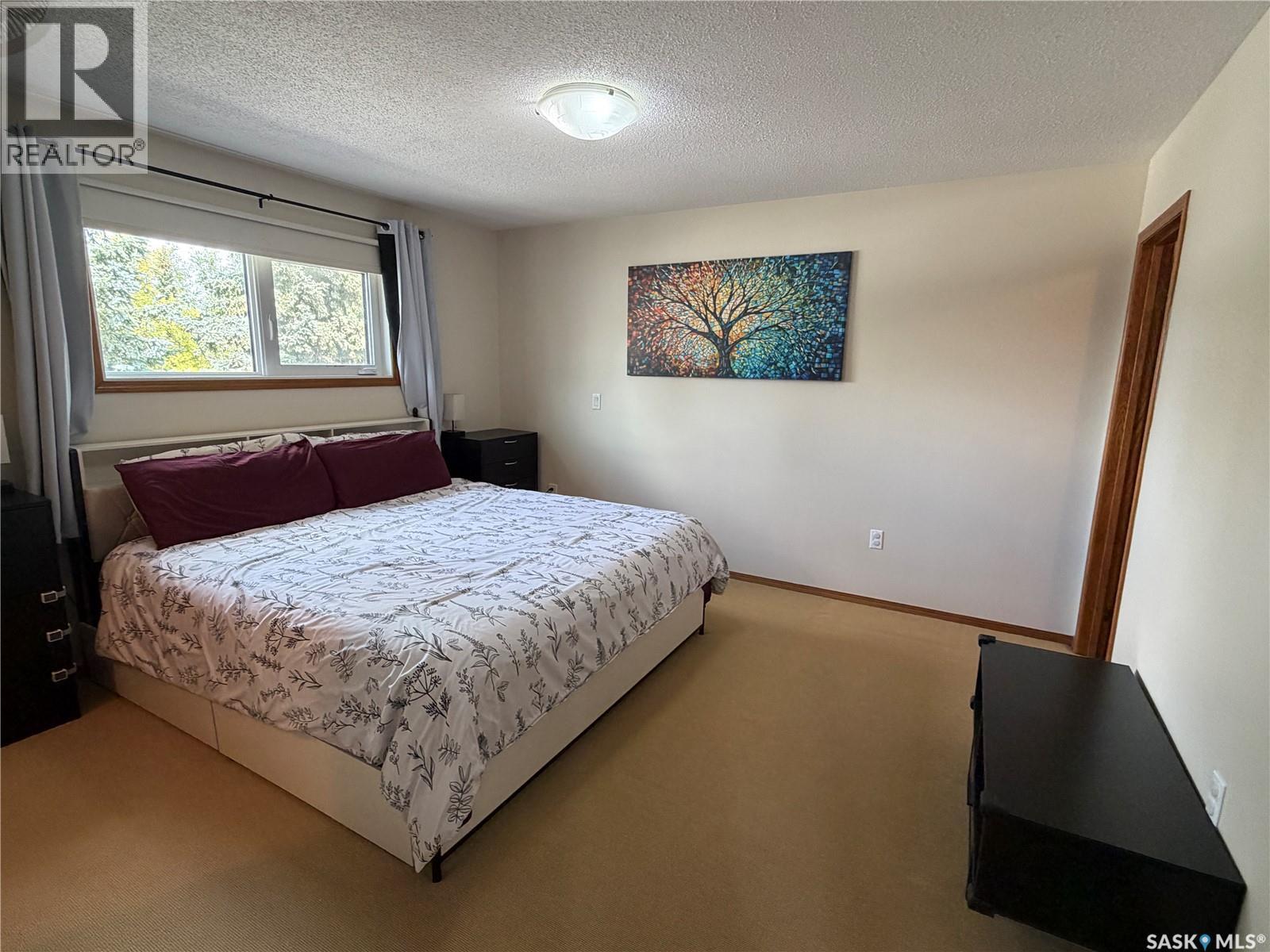 32 Barnes CRESCENT photo 32