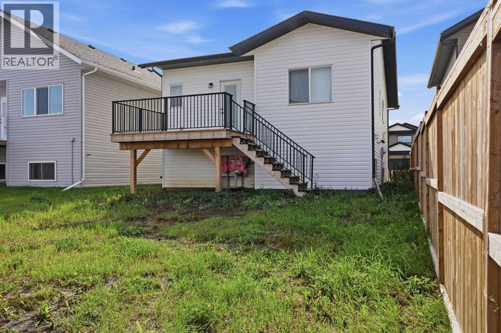 11 Ian Way, Sylvan Lake, Alberta  T4S 0T6 - Photo 36 - A2333628