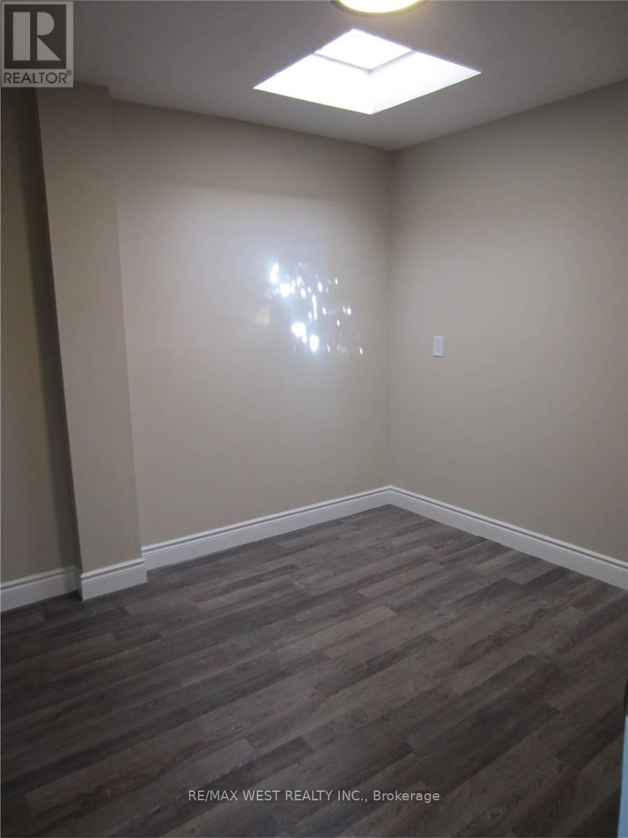 7 - 2965 Islington Avenue, Toronto, Ontario  M9L 2K8 - Photo 7 - W13773244