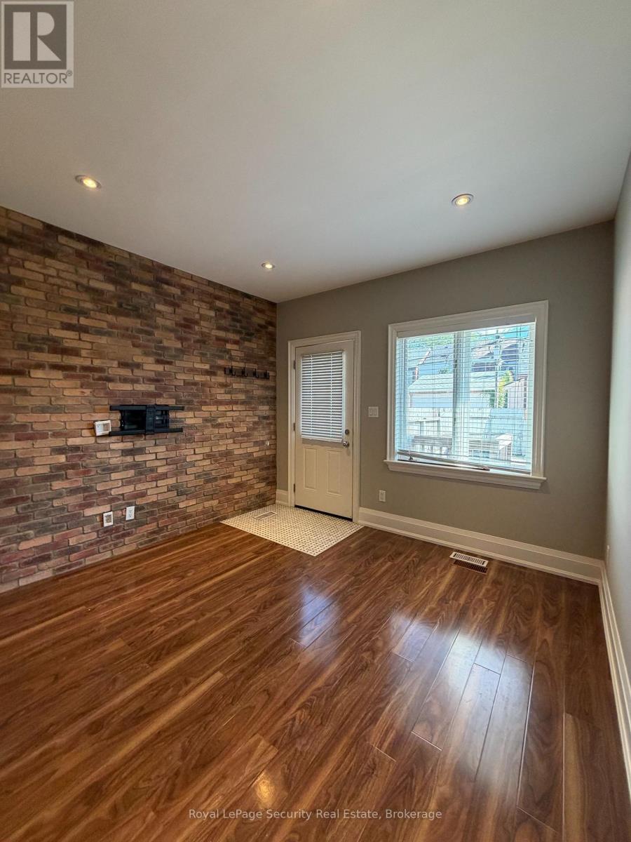 15 Coolmine Road, Toronto, Ontario M6J 3G1 - Photo 2 - C13771236