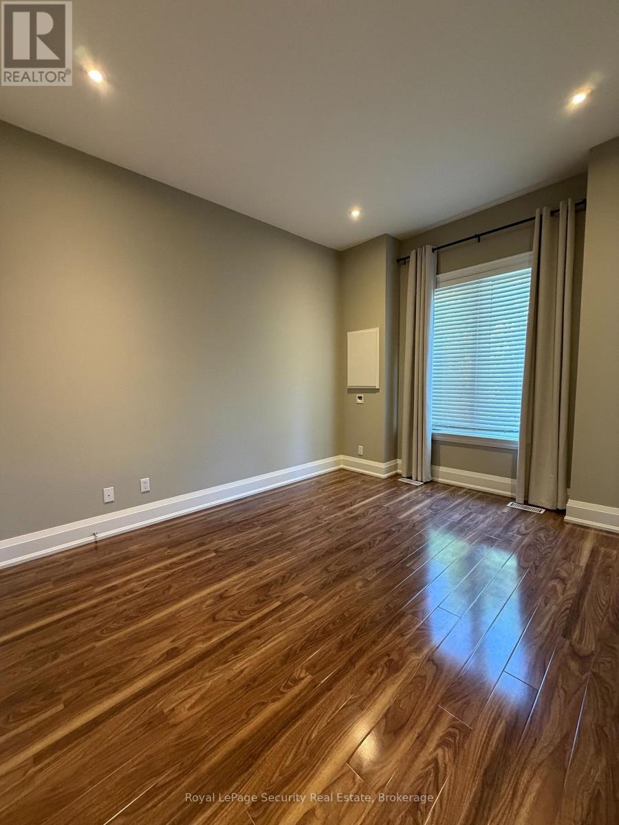 15 Coolmine Road, Toronto, Ontario M6J 3G1 - Photo 6 - C13771236