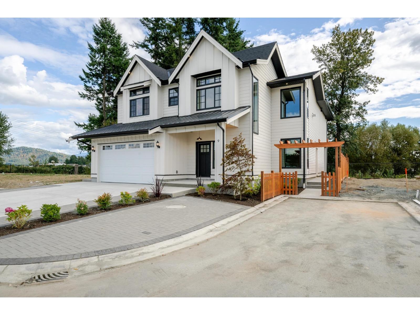 9 5924 Riverside Street, Abbotsford, British Columbia  V4X 1T8 - Photo 2 - R3162400