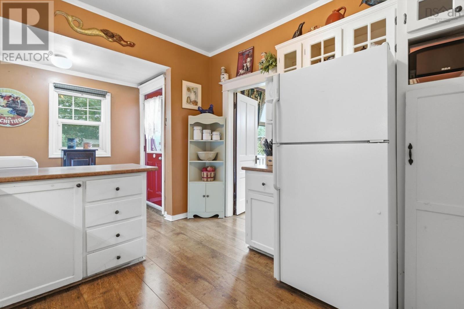 6235 Seaforth Street, Halifax, Nova Scotia  B3L 1R1 - Photo 16 - 202623057