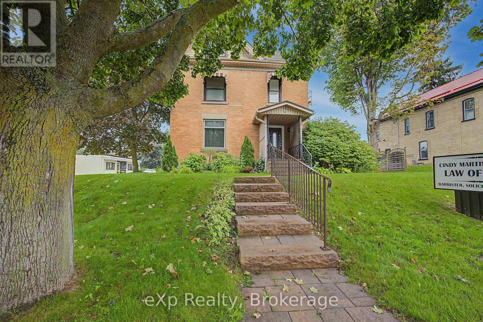 22 Harvey Street, Tillsonburg, Ontario  N4G 3J6 - Photo 3 - X13772484