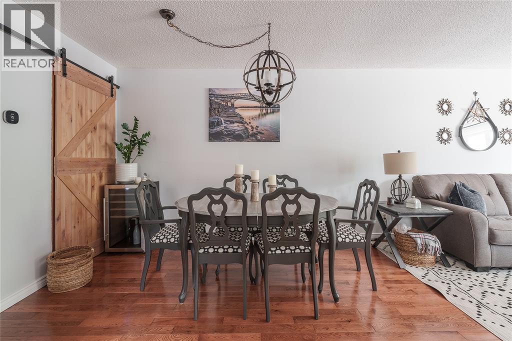 830 Wilmont Place, Sarnia photo 12