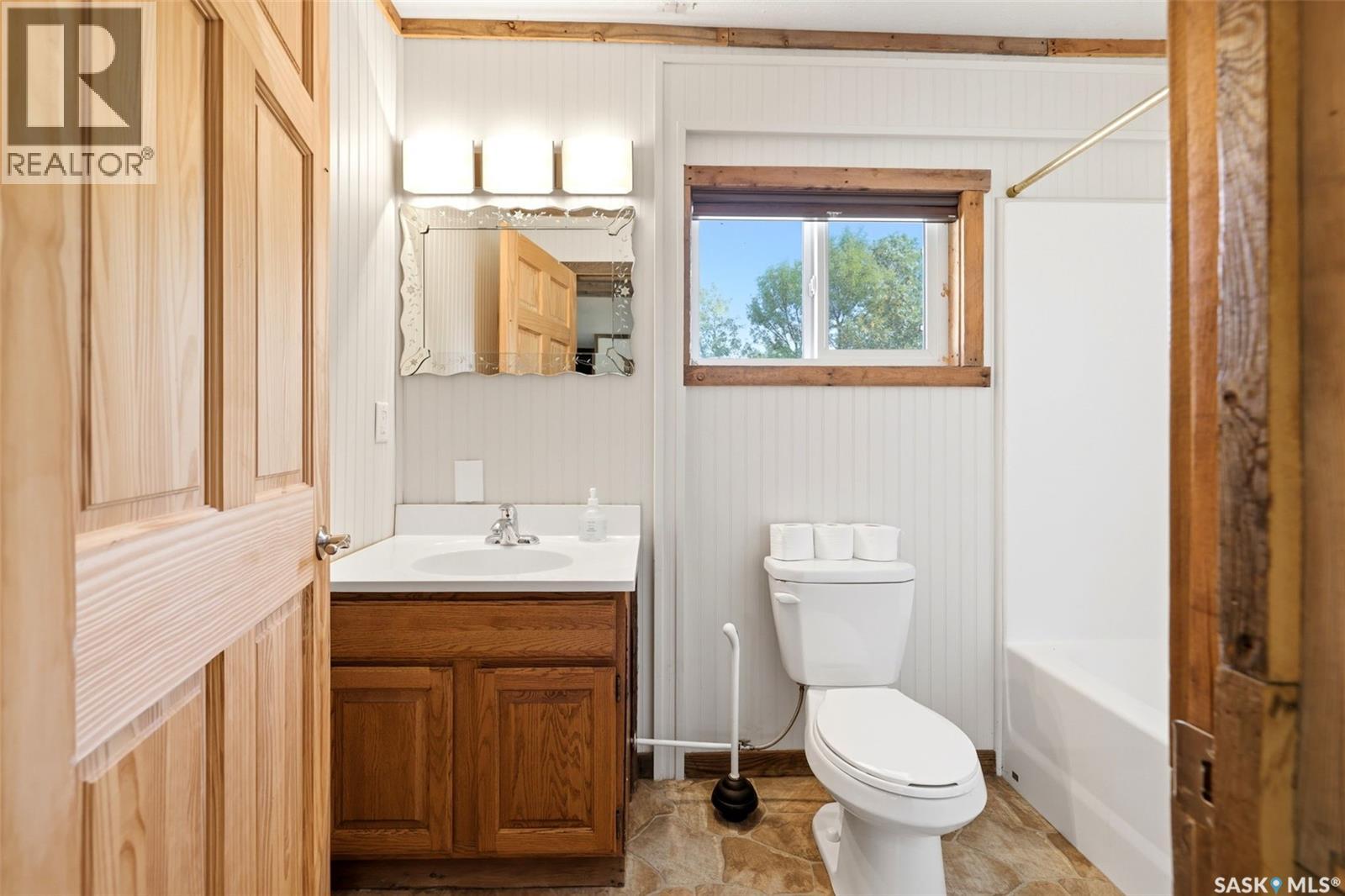 204 Parkview Road, Buffalo Pound Lake, Saskatchewan  S0H 4C0 - Photo 49 - SK048135