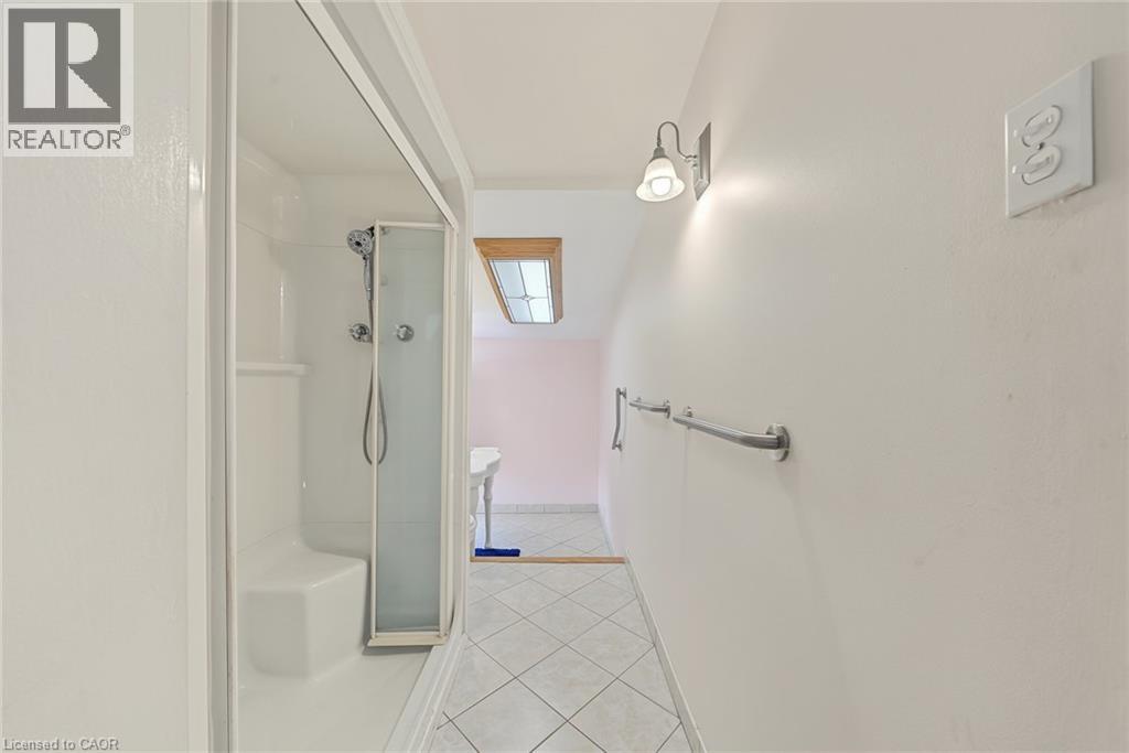 13 Lakeside Drive, Grimsby, Ontario  L3M 2K8 - Photo 27 - 40860715