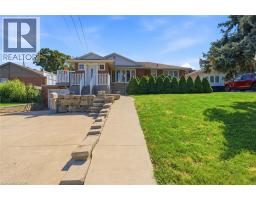 13 LAKESIDE Drive, Grimsby, Ontario