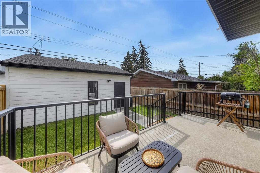 7341 37 Avenue Nw, Calgary, Alberta  T3B 1W7 - Photo 45 - A2343323
