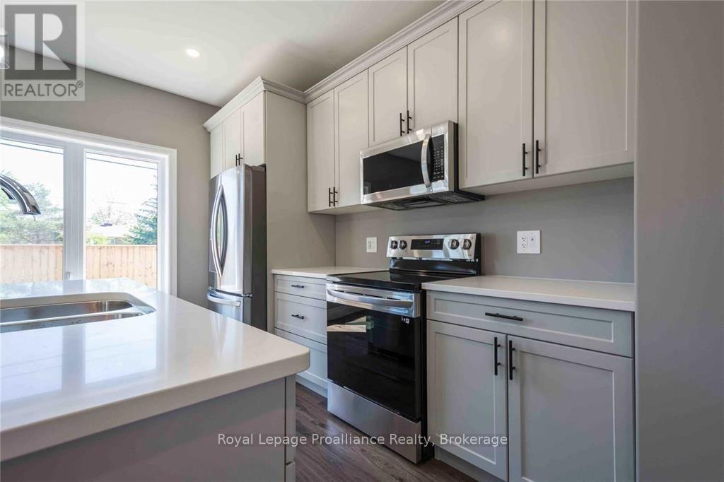 19 Primrose Crescent, Belleville, Ontario  K8N 0J7 - Photo 8 - X13773564