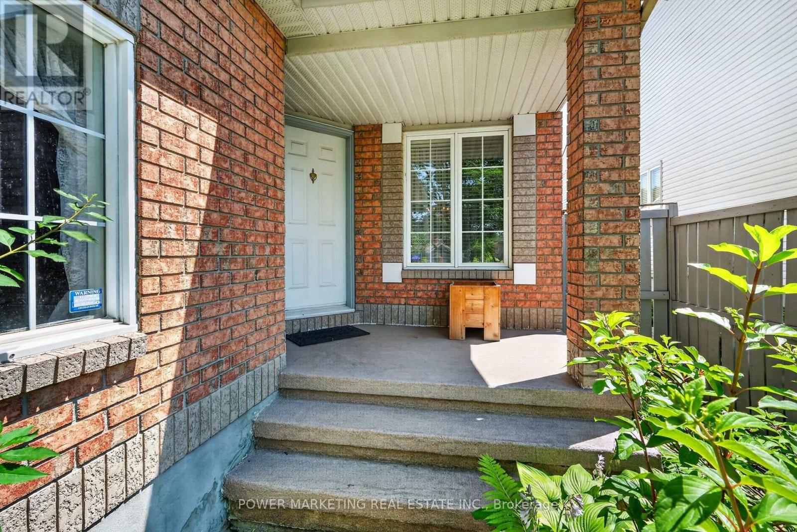 6886 Edgar Brault Street, Ottawa, Ontario K1C 1L7 - Photo 5 - X13773460