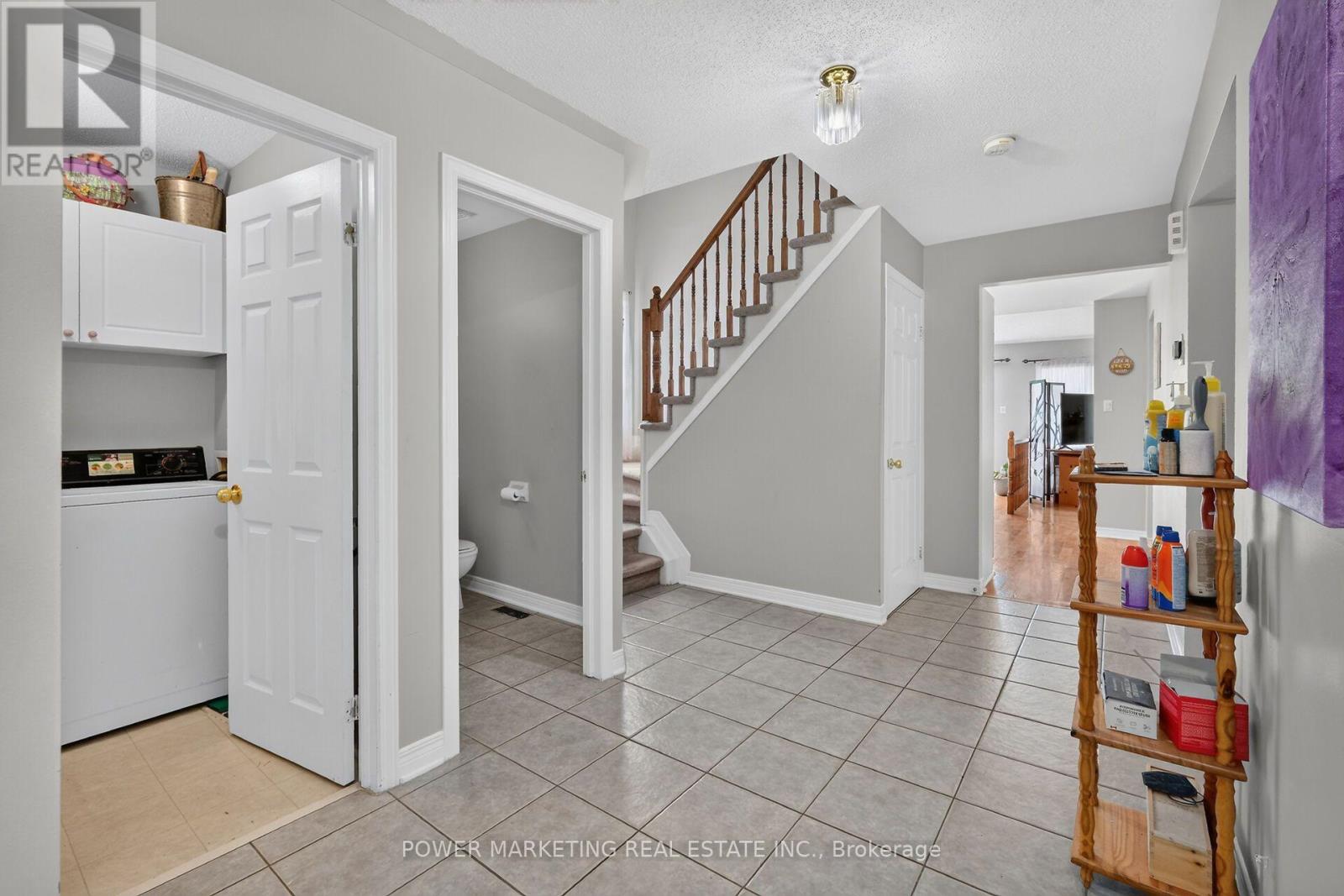 6886 Edgar Brault Street, Ottawa, Ontario  K1C 1L7 - Photo 8 - X13773460