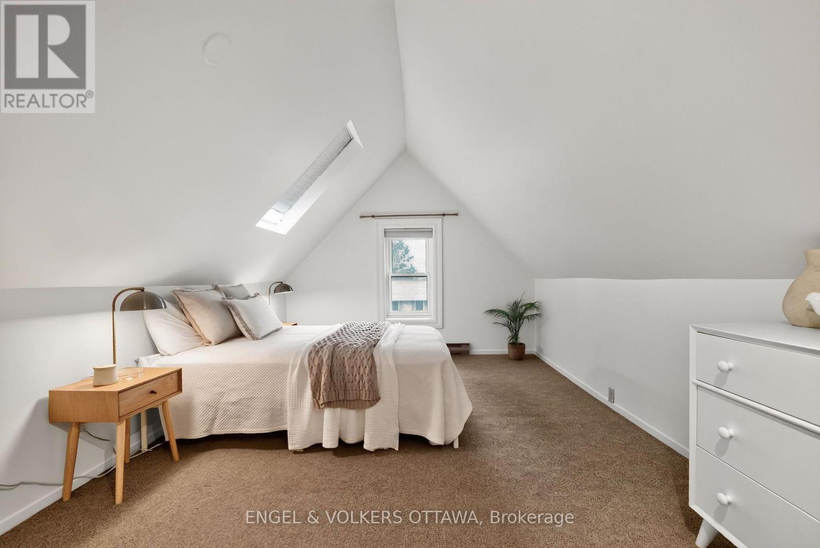 2241 Old Lilac Lane, Ottawa, Ontario  K1H 6H6 - Photo 33 - X13773498