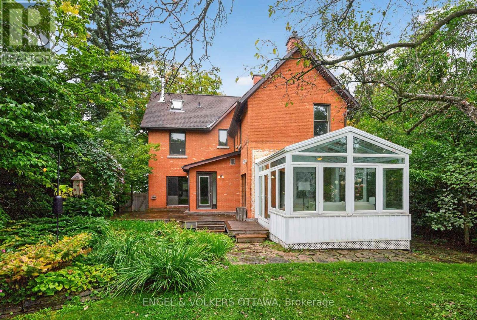 2241 Old Lilac Lane, Ottawa, Ontario  K1H 6H6 - Photo 42 - X13773498