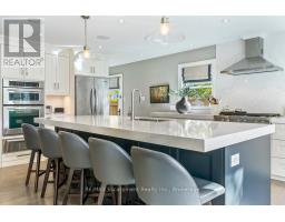 278 CAROLYN DRIVE, Oakville, Ontario