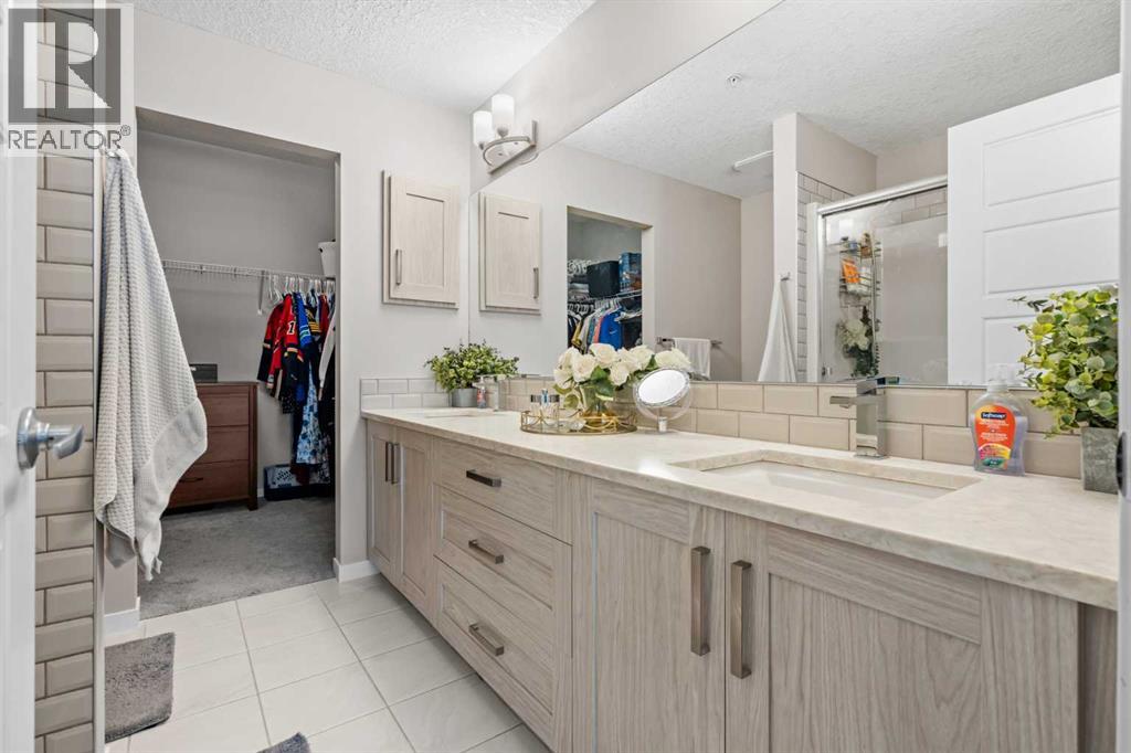 205, 370 Harvest Hills Common, Calgary, Alberta  T3K 2M8 - Photo 9 - A2342616
