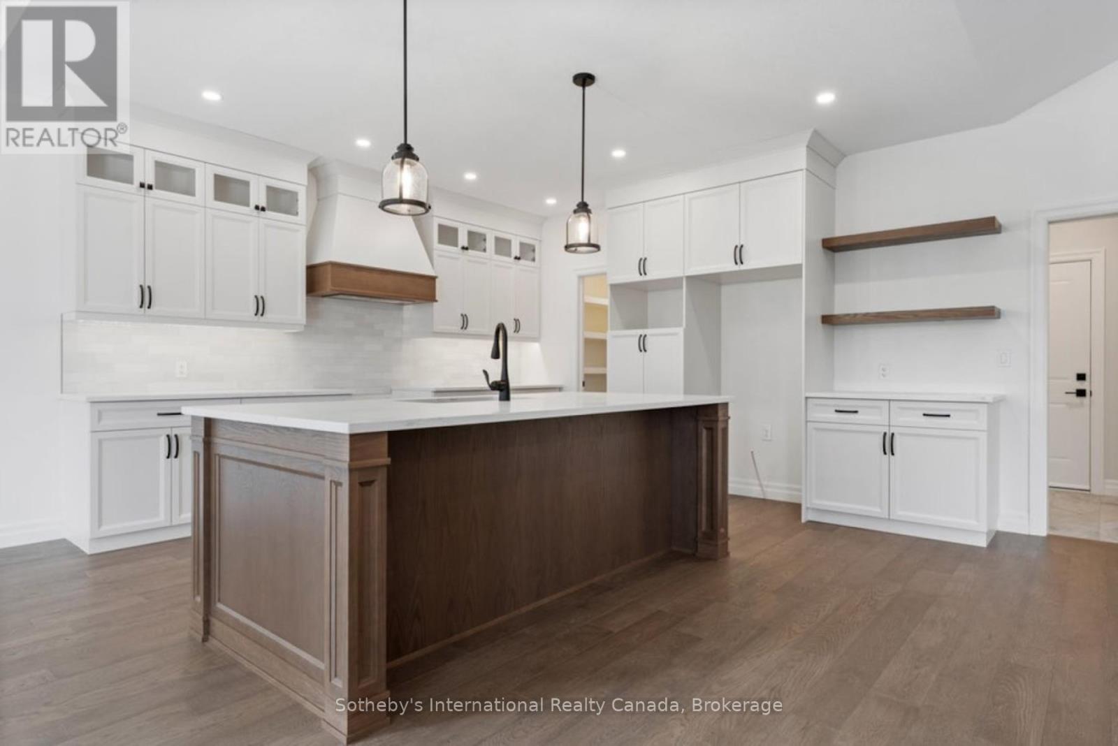 77 Cedar Street, Brant, Ontario  N3L 4G1 - Photo 3 - X13773430