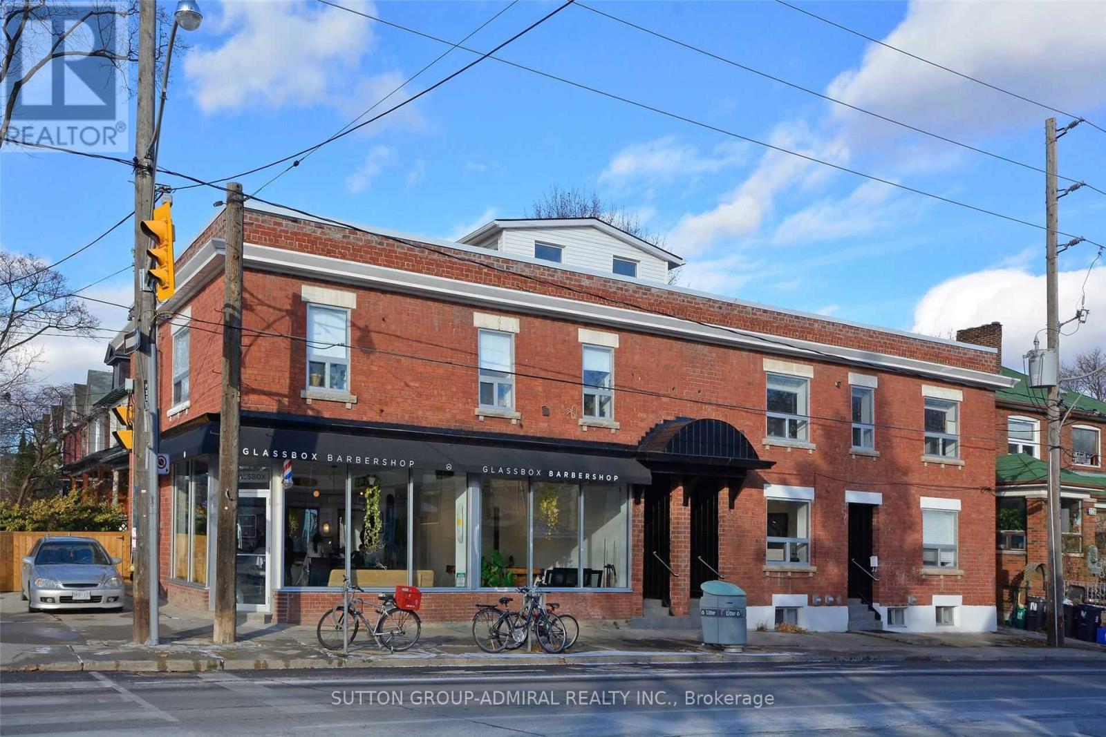332 Harbord Street, Toronto, Ontario  M6G 1H2 - Photo 10 - C13773368