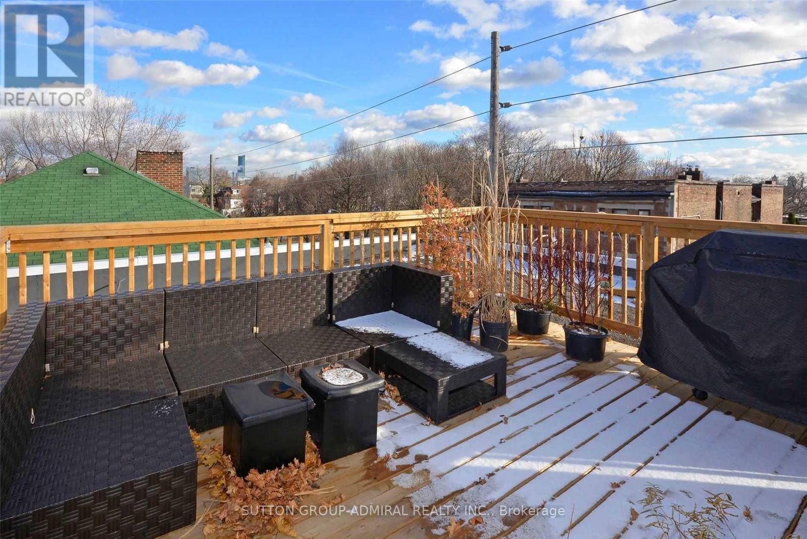 332 Harbord Street, Toronto, Ontario  M6G 1H2 - Photo 9 - C13773368