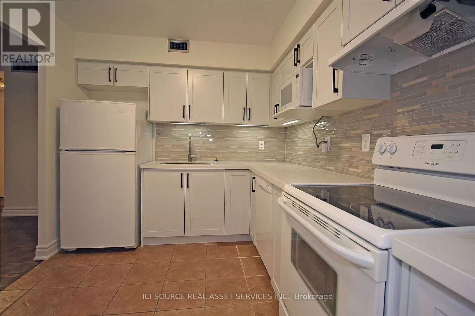 701 - 5795 Yonge Street, Toronto, Ontario  M2M 4J3 - Photo 9 - C13773400