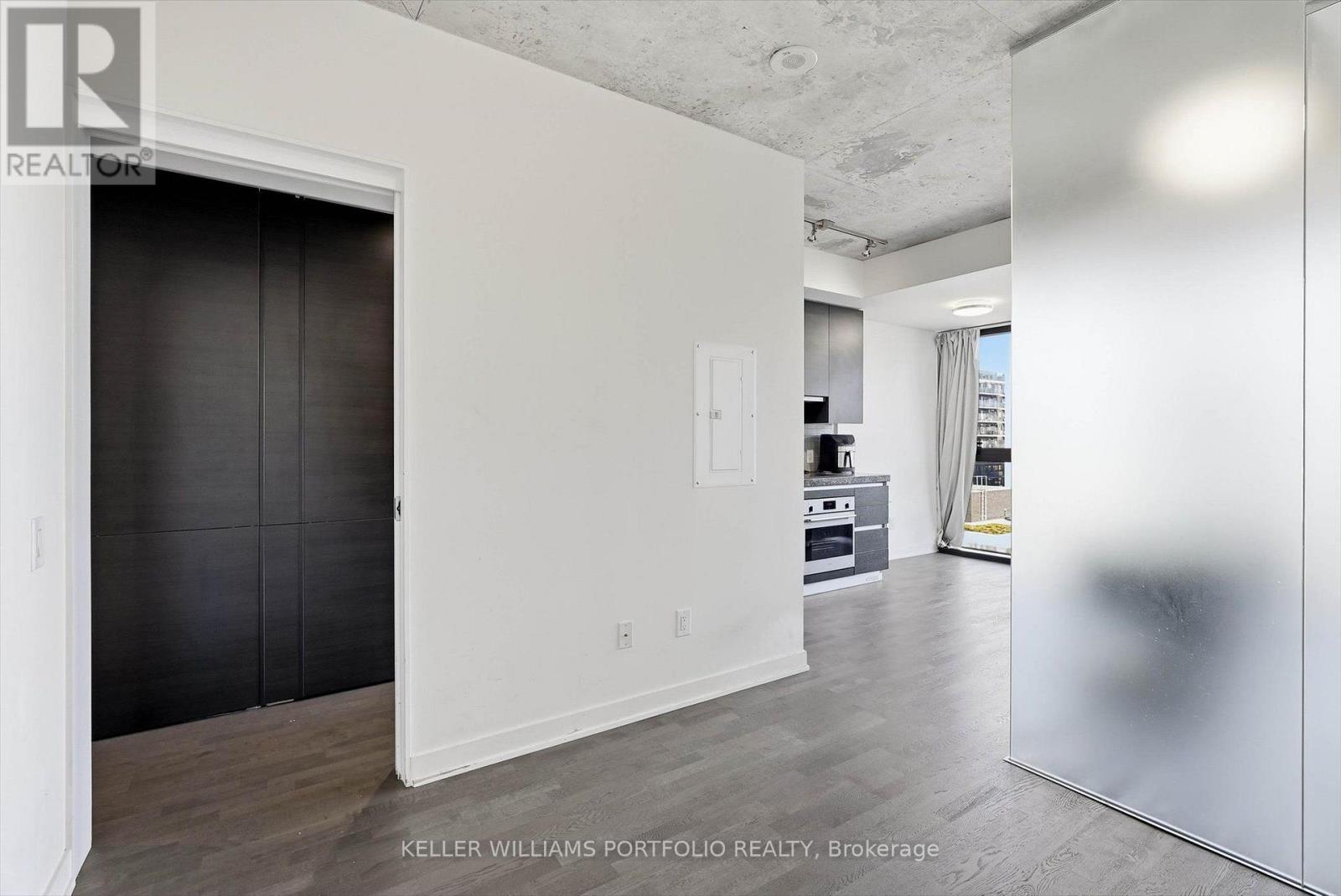 1319 - 629 King Street W, Toronto, Ontario  M5V 0G9 - Photo 17 - C13773444