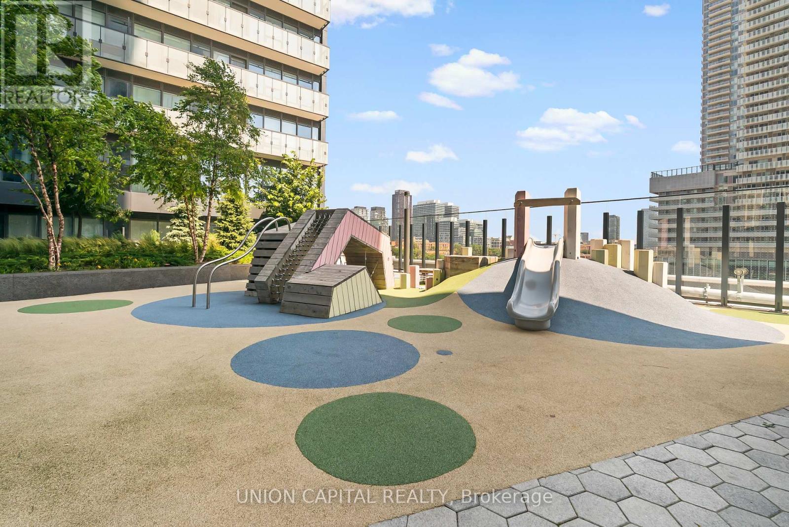 909 - 138 Downes Street, Toronto, Ontario  M5E 0E4 - Photo 24 - C13773506