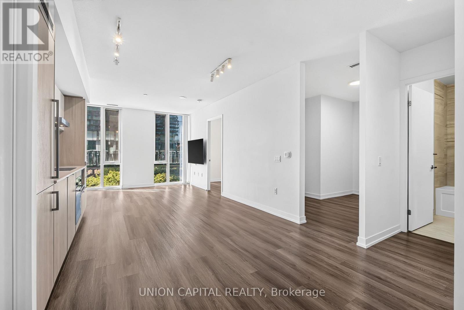 909 - 138 Downes Street, Toronto, Ontario  M5E 0E4 - Photo 5 - C13773506