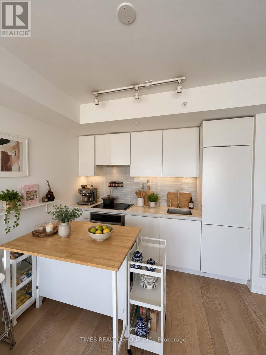 2107 - 60 Colborne Street, Toronto, Ontario  M5E 1E3 - Photo 3 - C13773528