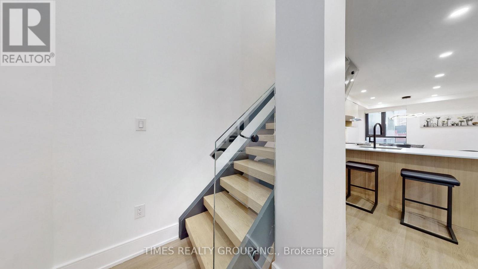 504 - 80 Cumberland Street, Toronto (Annex), Ontario  M5R 3V1 - Photo 19 - C13773536