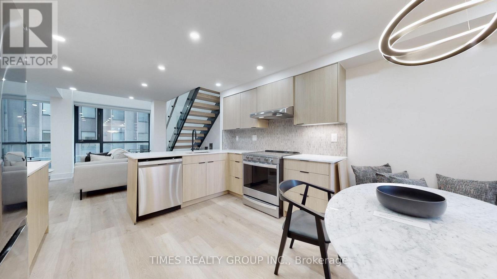 504 - 80 Cumberland Street, Toronto (Annex), Ontario  M5R 3V1 - Photo 26 - C13773536