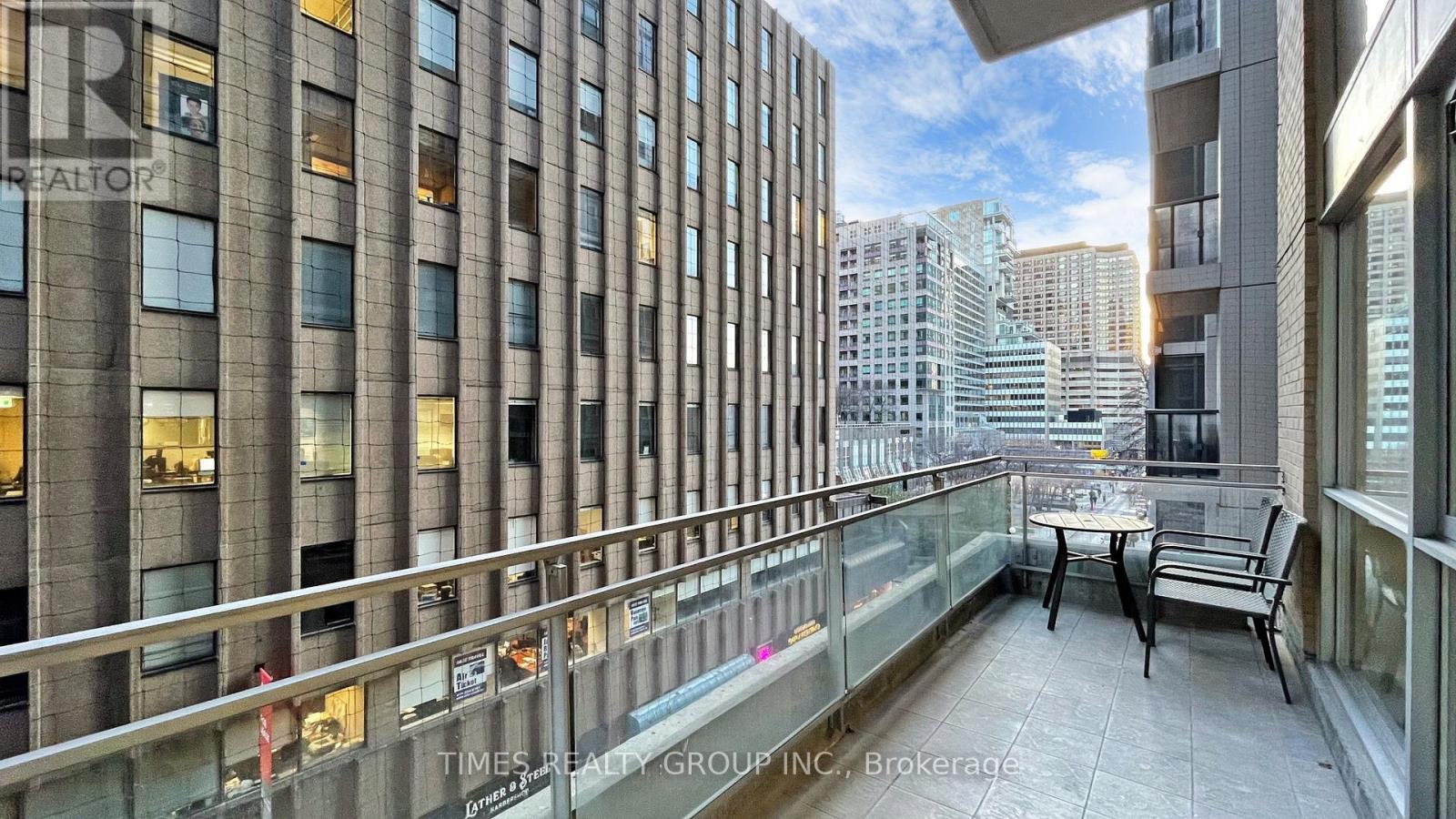 504 - 80 Cumberland Street, Toronto (Annex), Ontario  M5R 3V1 - Photo 9 - C13773536