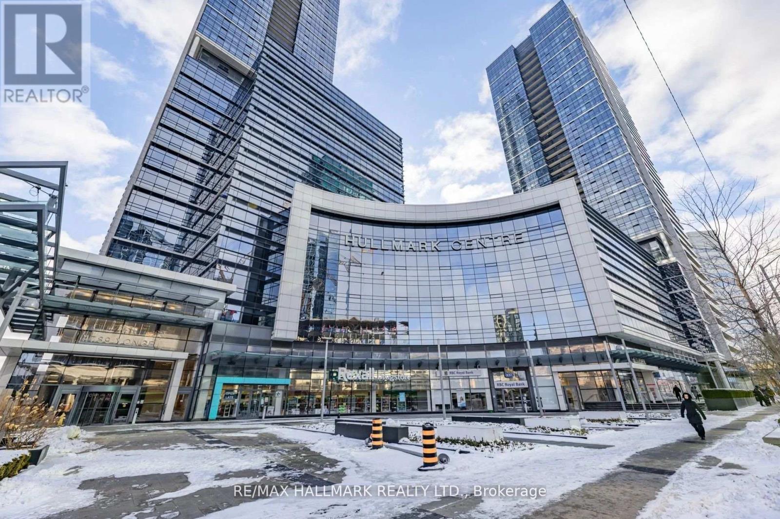 301, 302, 303 - 4789 YONGE STREET, Toronto, Ontario