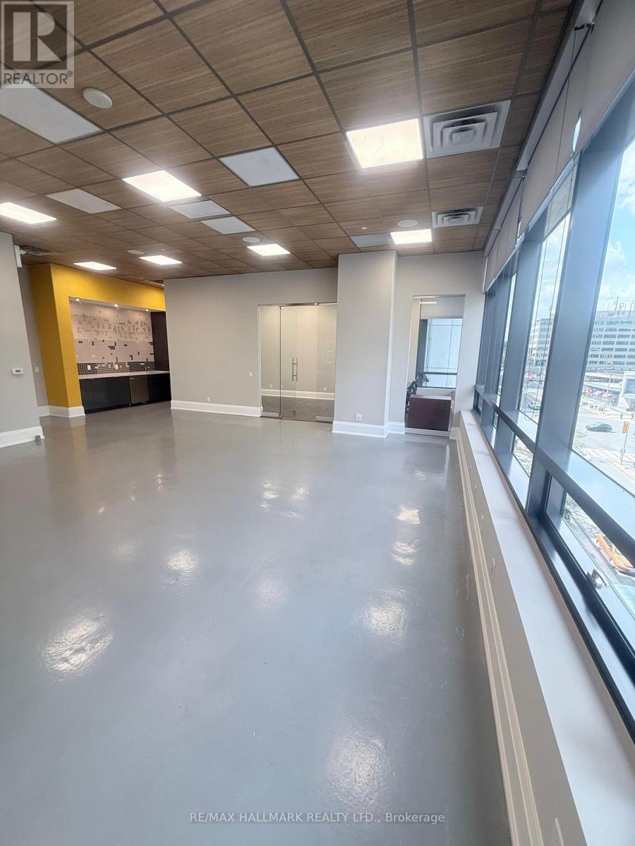 301, 302, 303 - 4789 Yonge Street, Toronto, Ontario M2N 5M5 - Photo 17 - C13773552