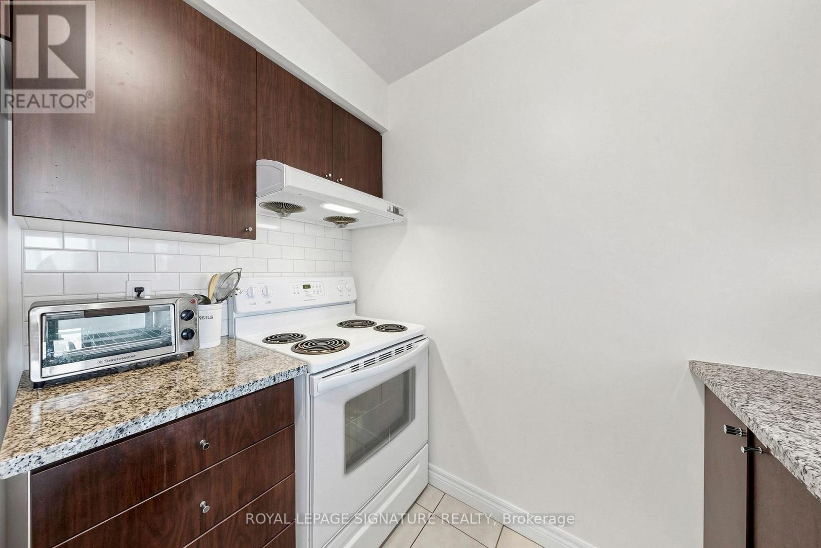 3103 - 70 Town Centre Court, Toronto, Ontario  M1P 0B2 - Photo 18 - E13773414