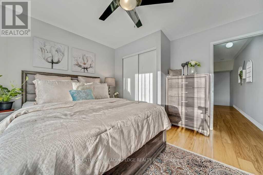 25 Mondeo Drive, Toronto, Ontario  M1P 5B6 - Photo 19 - E13773474