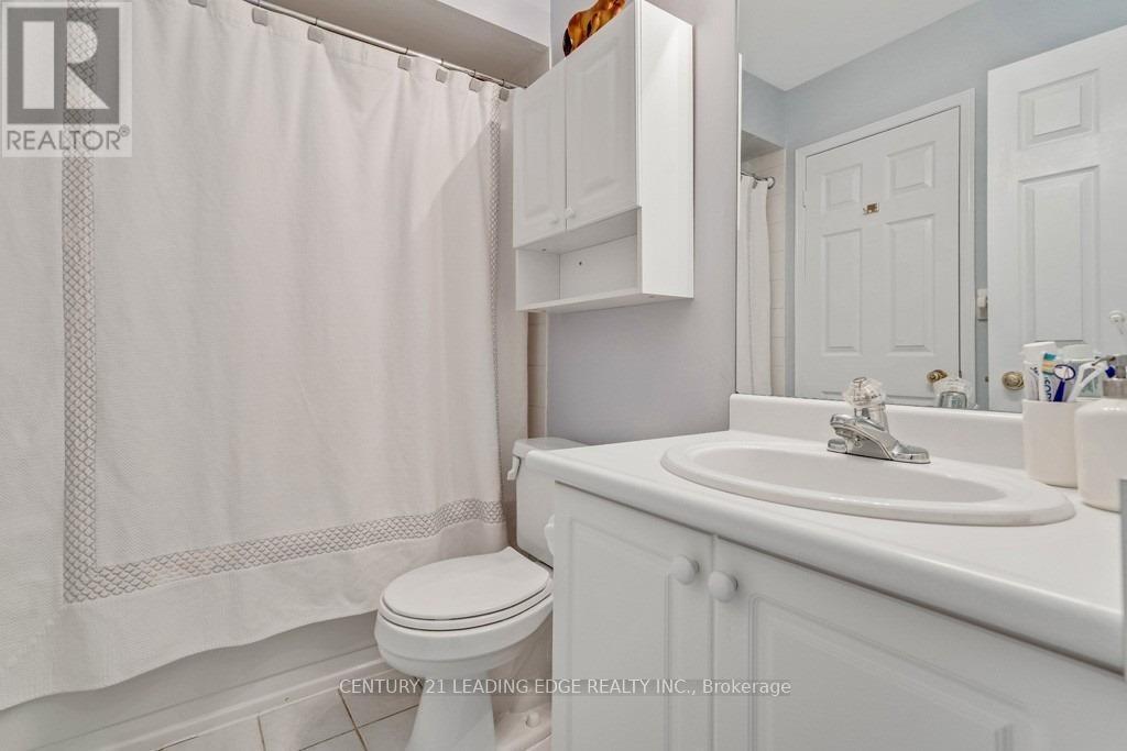 25 Mondeo Drive, Toronto, Ontario  M1P 5B6 - Photo 28 - E13773474