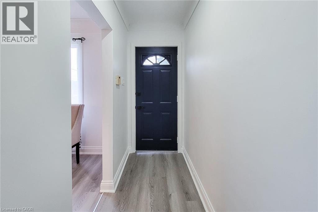31 Greenhill Avenue, Hamilton, Ontario  L8K 5C5 - Photo 6 - 40860157