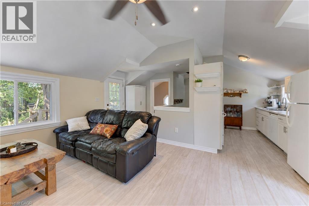 3762 Nafziger Road, Wellesley, Ontario  N0B 2T0 - Photo 4 - 40858529