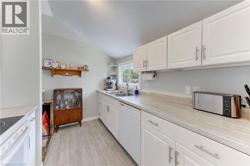 3762 Nafziger Road, Wellesley, Ontario  N0B 2T0 - Photo 7 - 40858529