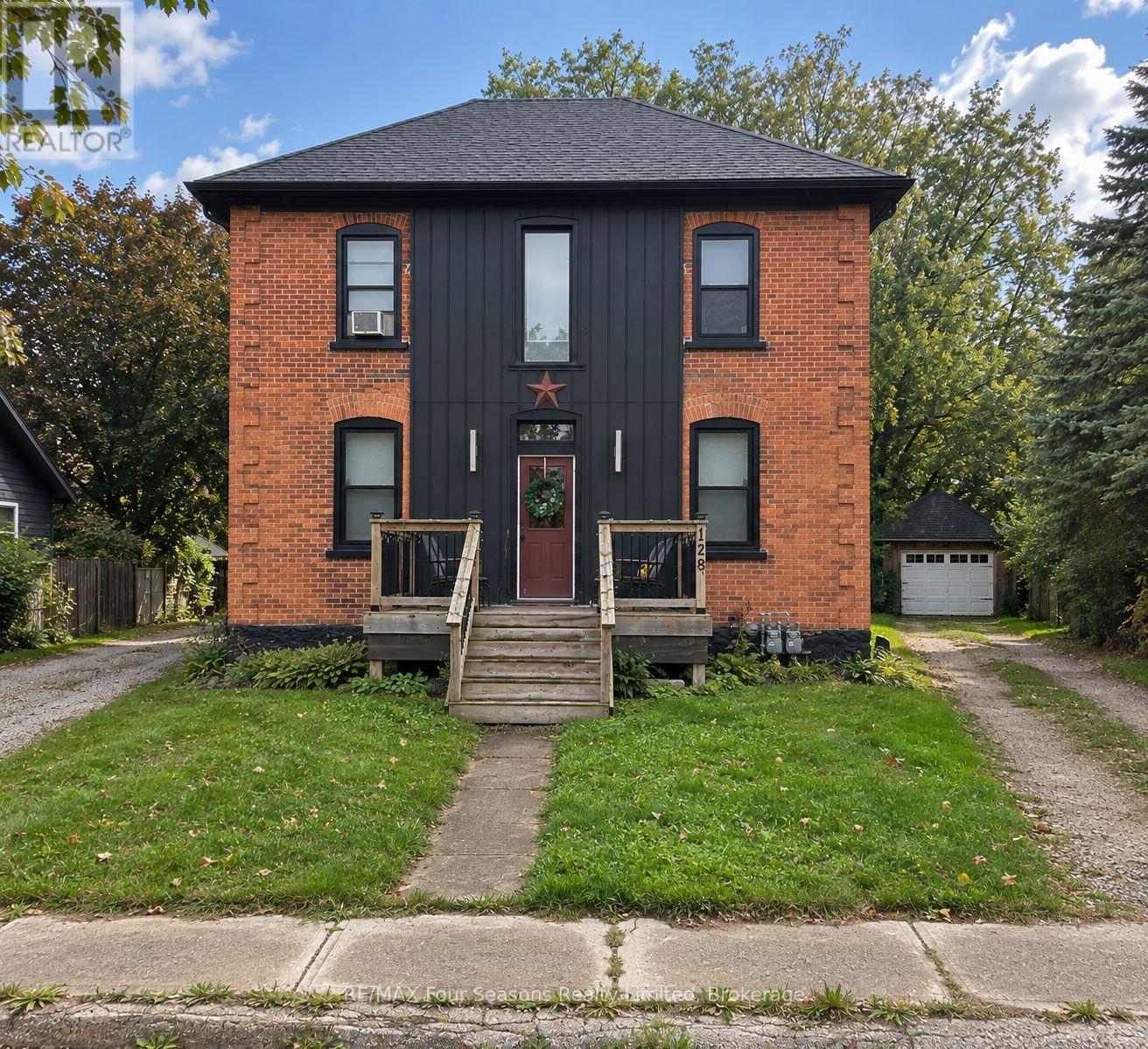 128 Denmark Street, Meaford, Ontario  N4L 1E2 - Photo 1 - X13773518