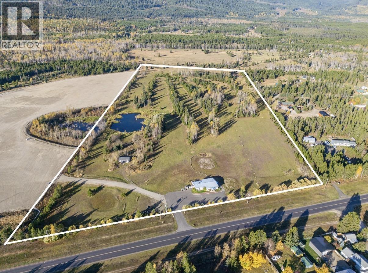 1655 S Highway 5, Valemount, British Columbia  V0E 2Z0 - Photo 1 - C8079497