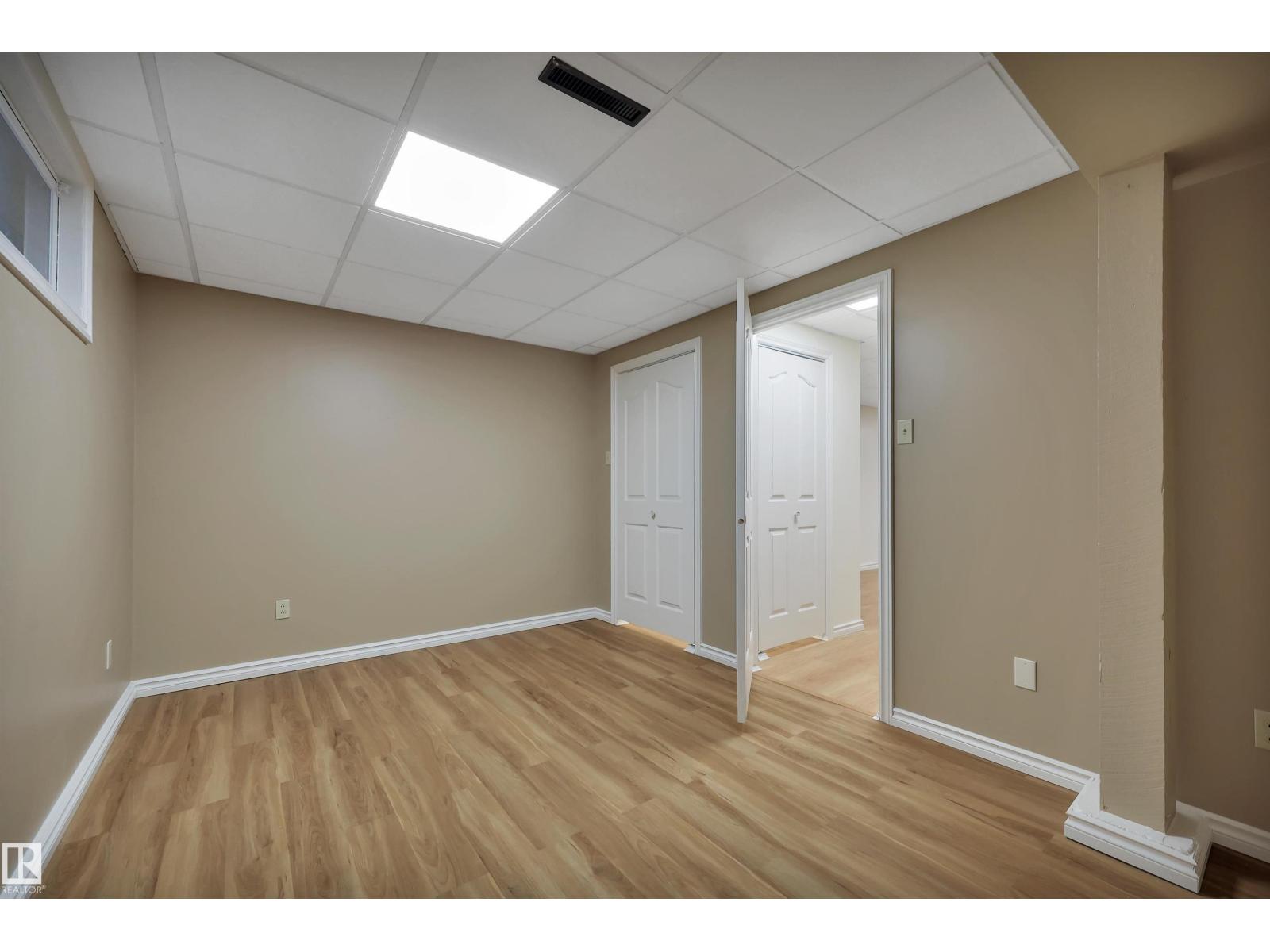 Unknown Address, ,    - Photo 30 - E4508043