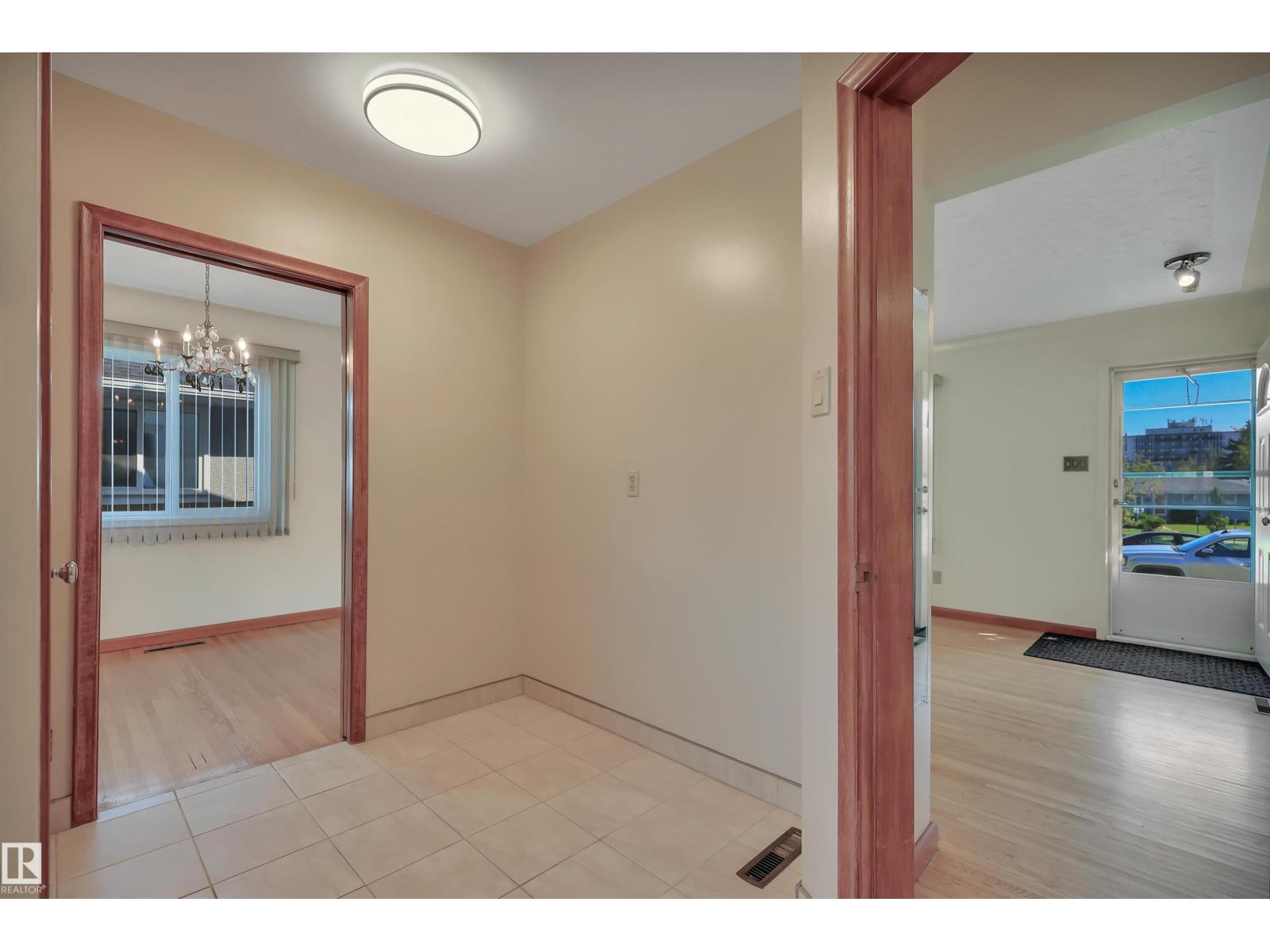 Unknown Address, ,    - Photo 16 - E4508043