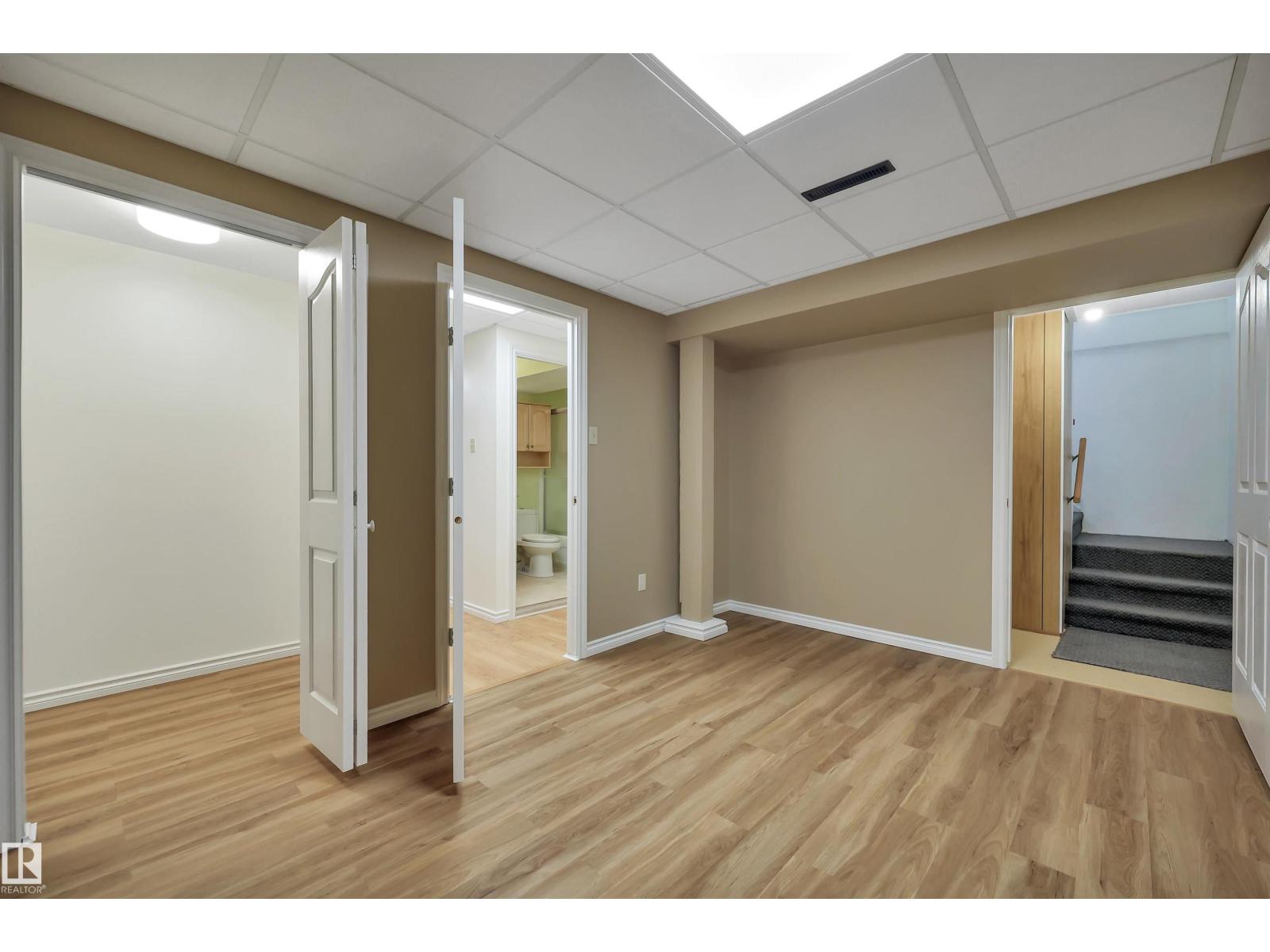 Unknown Address, ,    - Photo 31 - E4508043
