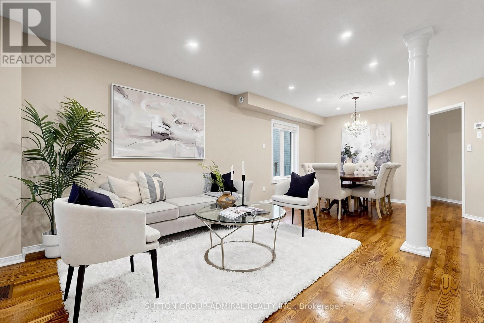 63 Katerina Avenue, Vaughan, Ontario  L4J 8H5 - Photo 4 - N13773456